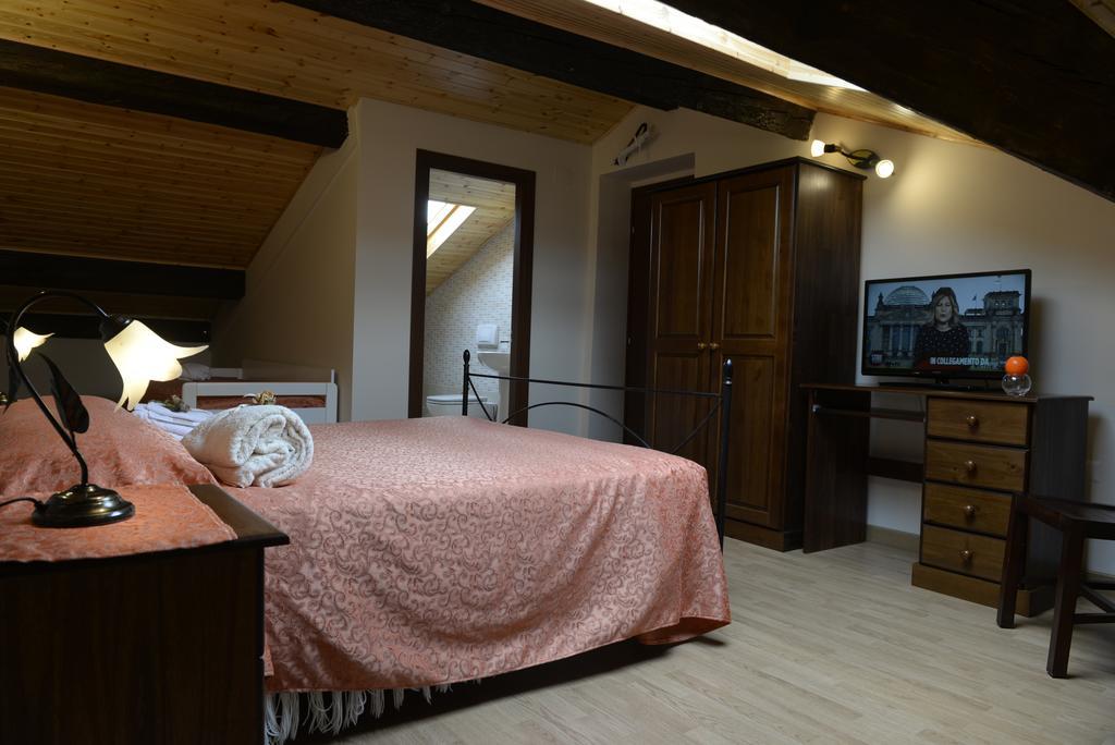 B&B San Leonardo Mascali Exterior photo