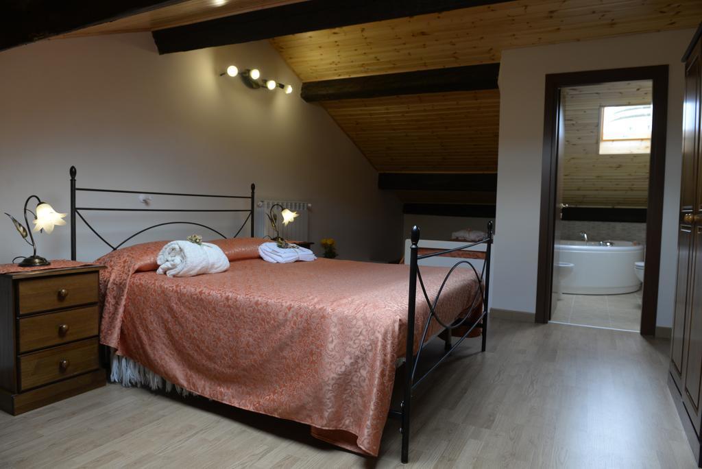 B&B San Leonardo Mascali Exterior photo