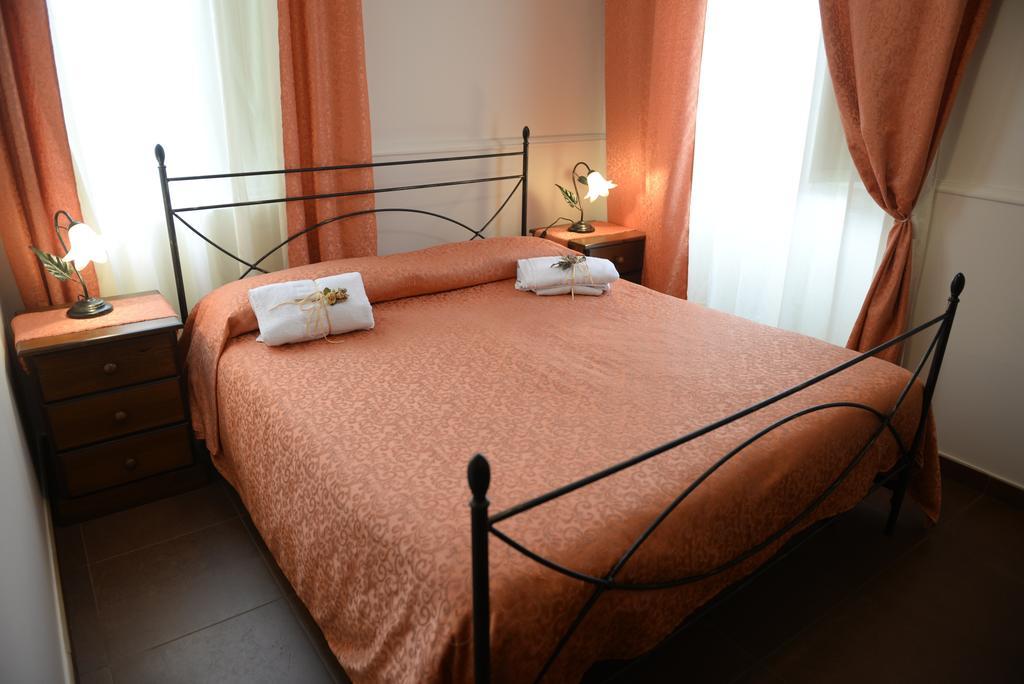 B&B San Leonardo Mascali Exterior photo